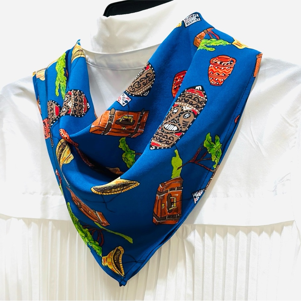 NWT SILKLETTE ‘Treasure Hunters’ 100% Fine Silk Kerchief Scarf MULTICOLOR